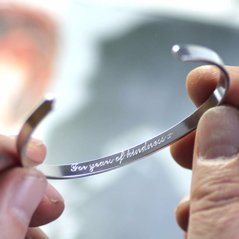 Coordinates Bracelet - Vnox Dropshipping Maßgeschneiderter einfacher klassischer Armreif