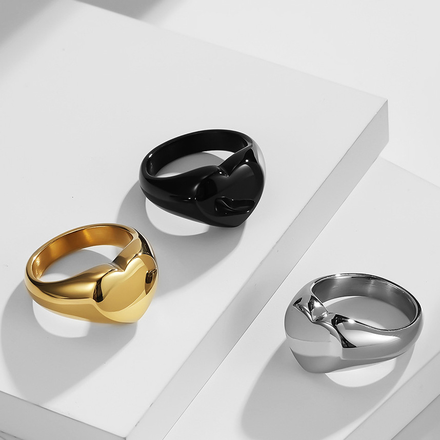 Maßgeschneiderter Damen-Siegel – Initial Ring Custom Bewertung und Preis
